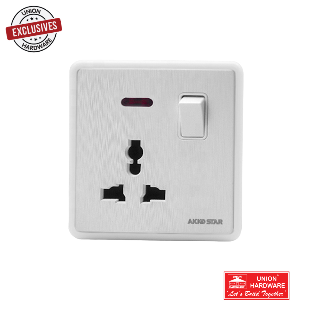 AKKOSTAR 13A SWITCHED SOCKET