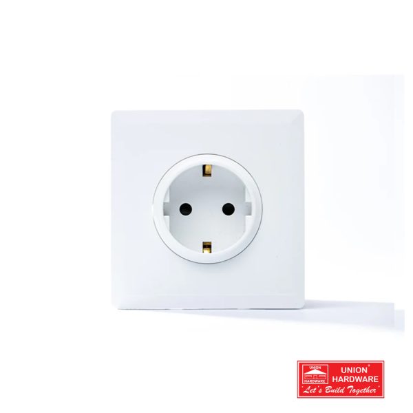 S7043W EUROPEAN SOCKET WHITE 600x600
