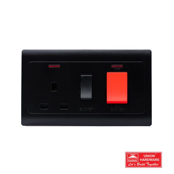 S7044B COOKER SOCKET WITH NEON BLACK 600x600